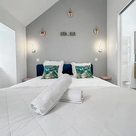 Апартаменты Maison Cosy L Atypique Hyper Centre Bureau Confortable Wifi Et Netflix Майенн