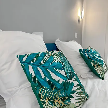 L'atypique Hyper Centre Wifi Et Netflix Gratuit Appartement Mayenne