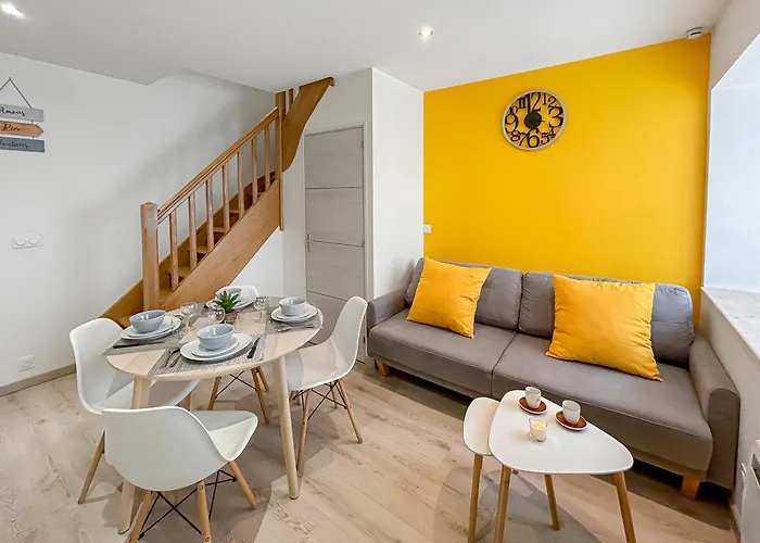 Lägenhet Maison Cosy L Atypique Hyper Centre Bureau Confortable Wifi Et Netflix Mayenne